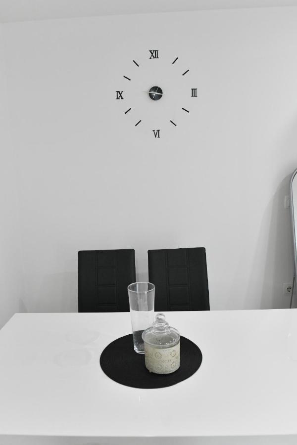 Lucia Apartment *